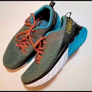 Hoka One One Arahi 3 Gray/Blue Size 9 Like New